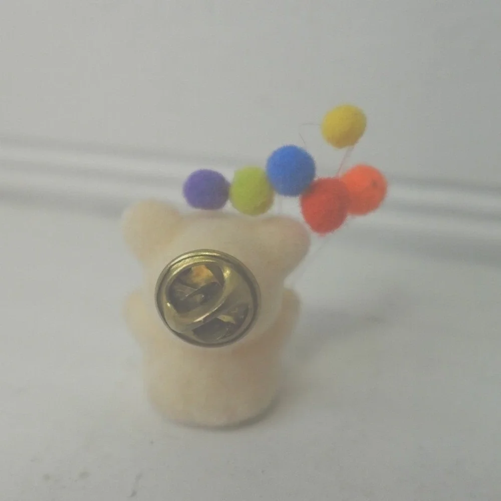 Vintage Teddy Bear Pin Flocked Fuzzy Fluffy Animal holding Balloons Mini Brooch